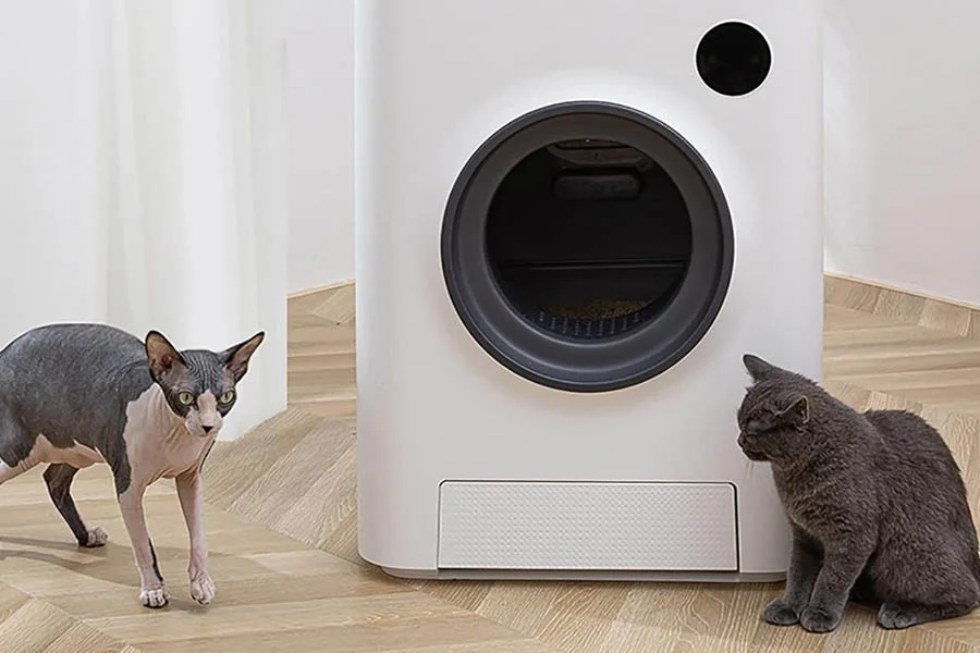 self cleaning litter box for cats