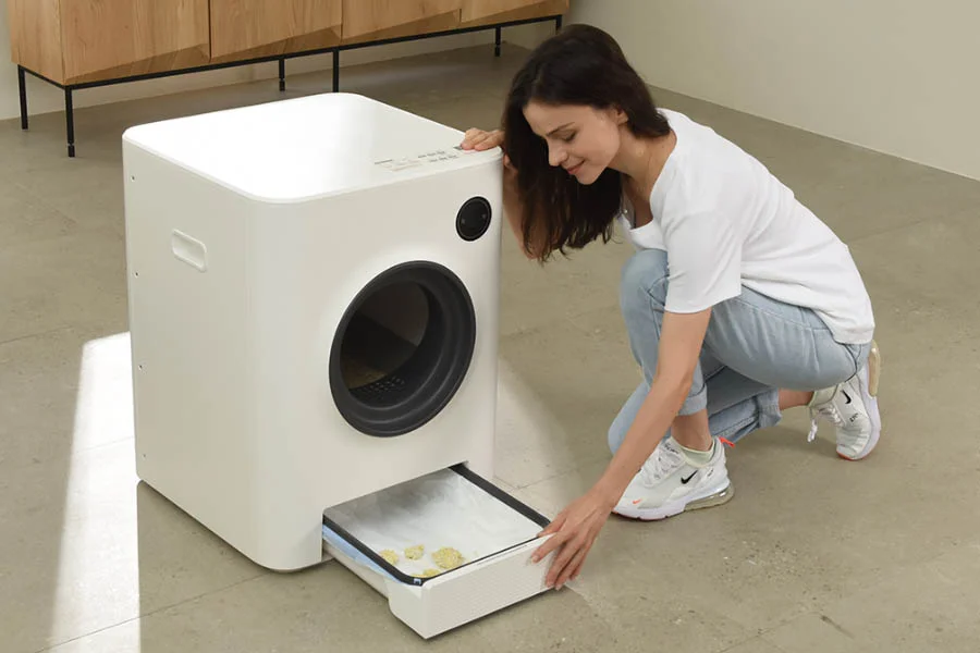 automatic litter box enclosure